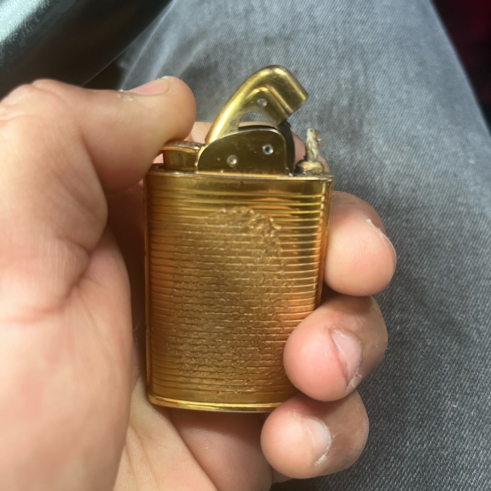 Vintage  Lighter